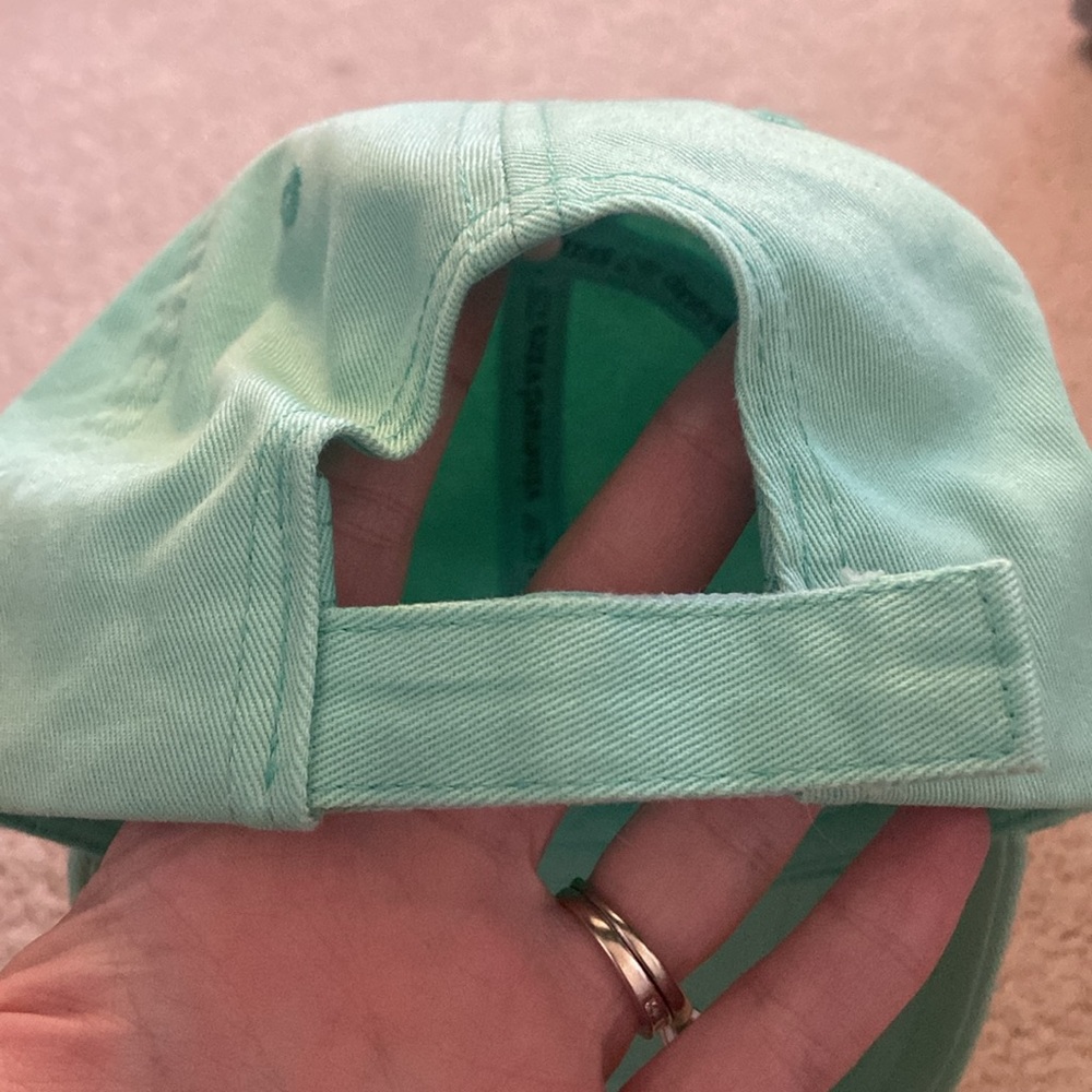 Vineyard Vines hat - Picture 2 of 2